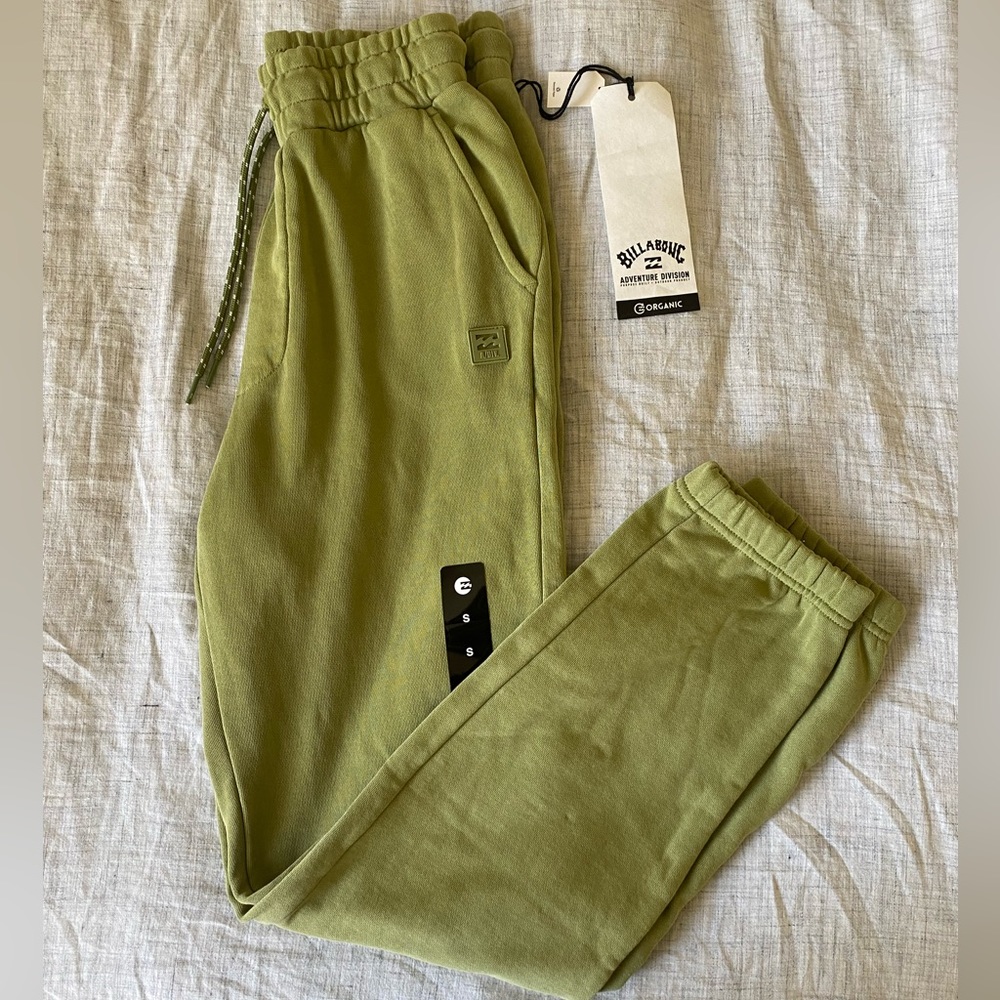 BILLABONG SWEATPANTS💚